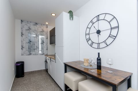 Apartment Lapis - Unit 375957-13