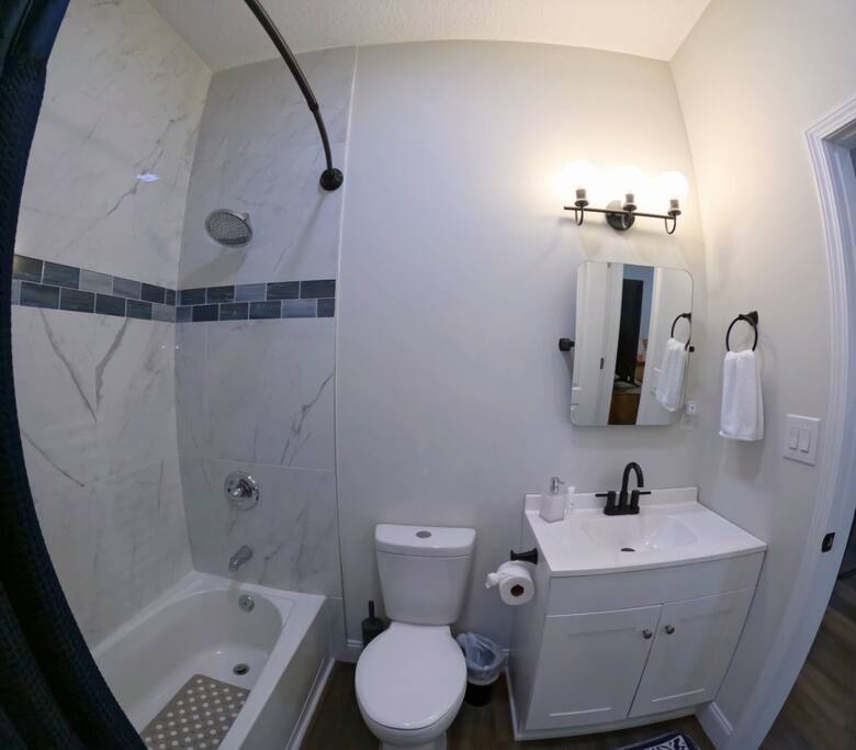 Bathroom #2 Bathroom #2 - Steps to Trolley #11, Tesla Charger, Walk Downtown - St. Augustine