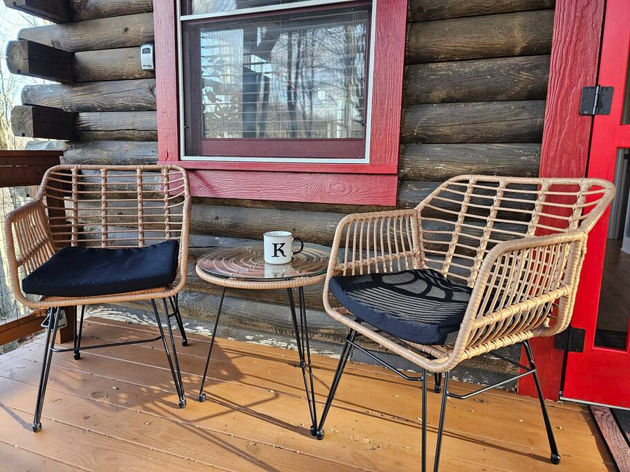 Cozy Cabin: Hot Tub, Fast 500Mbps Wi-Fi, Fireplace - Mars Hill Cozy Cabin: Hot Tub, Fast 500Mbps Wi-Fi, Fireplace - Mars Hill