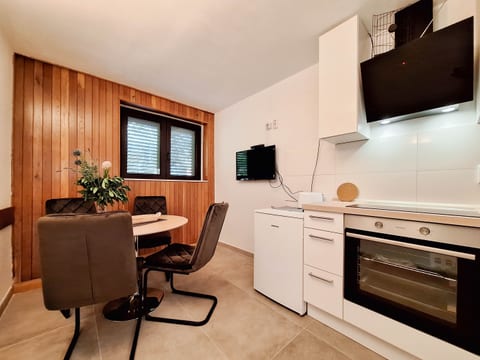 Apartment Vera - Unit 375977-13