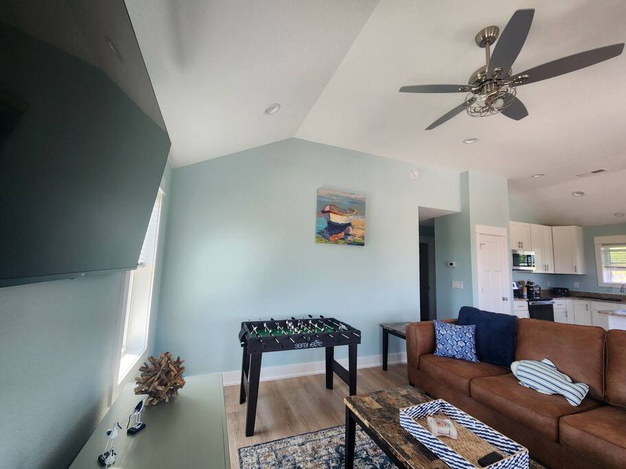 BRAND NEW beach cottage | Water Views | Beach Gear