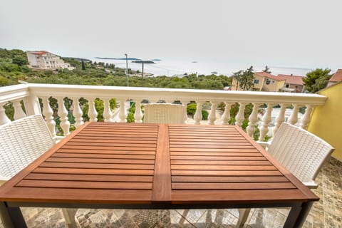 Apartments Josipa - Unit 375913-13