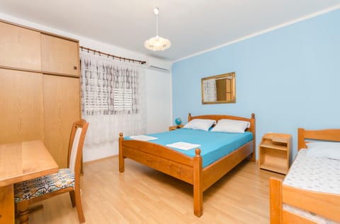 Apartments Josip - Unit 375988-13