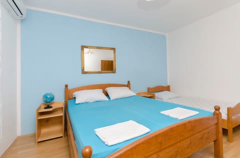 Apartments Josip - Unit 375988-13