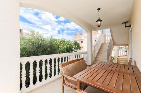 Apartments Josip - Unit 375988-13
