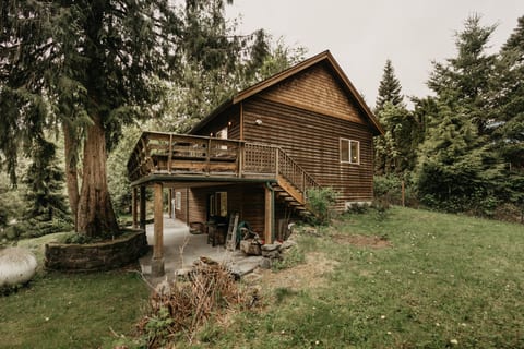 77MBR - Mt Baker Lodging Cabin - Sleeps 6!