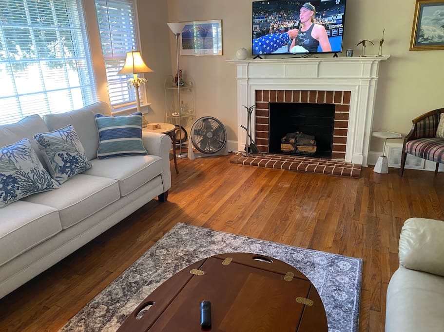 Living room one with 50 inch tv