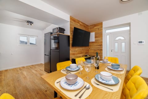 House Scaena - Unit 376019-13