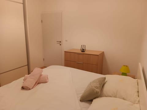 Apartment Marinko - Unit 376014-13