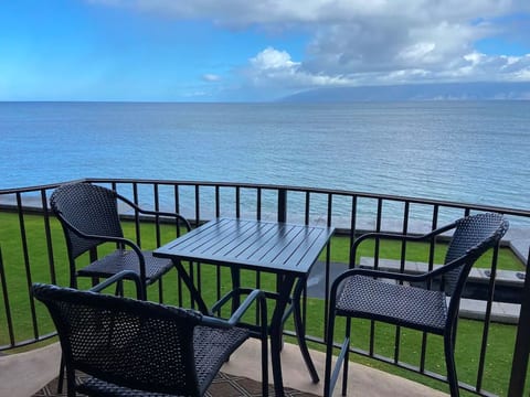 Amazing Sunsets Oceanfront Views - Maui, Hawaii