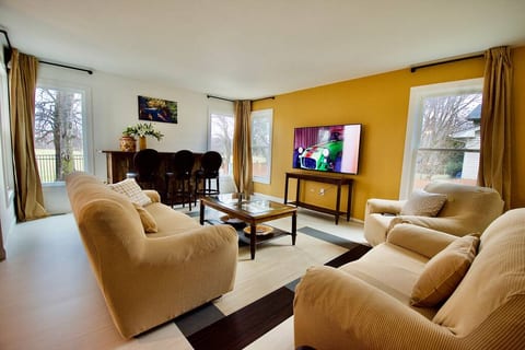 For your convenience, there are hardwired ethernet connections in select spots on the main level.