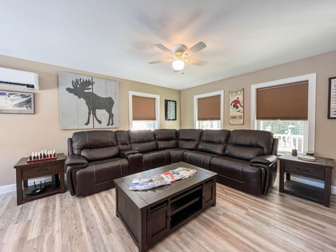 Bridgton Bungalow | Brand New, Central & Spacious