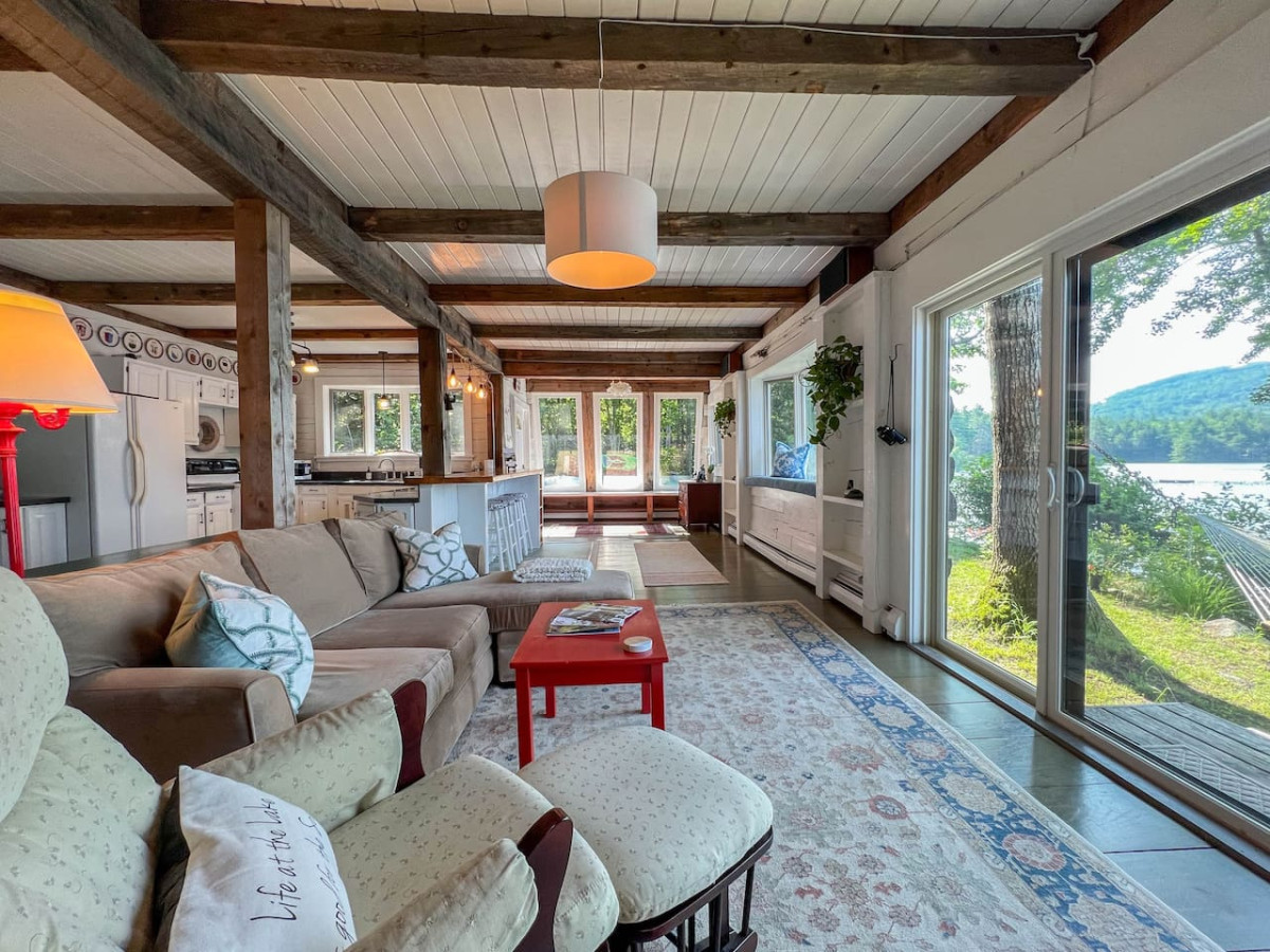 heartwood-or-lakeside-retreat-with-incredible-views/