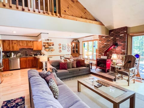 Spacious North Conway Home | Home Theater + Games