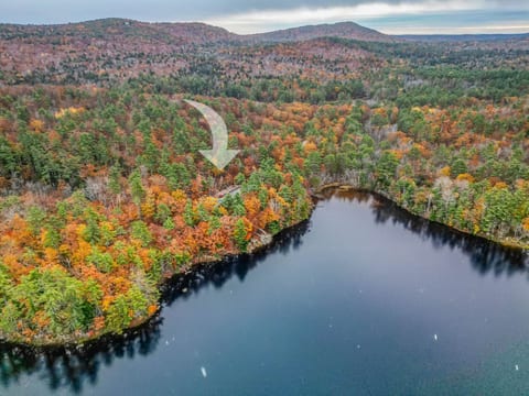 Perley Mills | Private Pond | Hot Tub | Theater