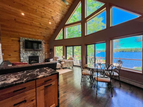Long Lake Oasis | Private Lake Access + Views