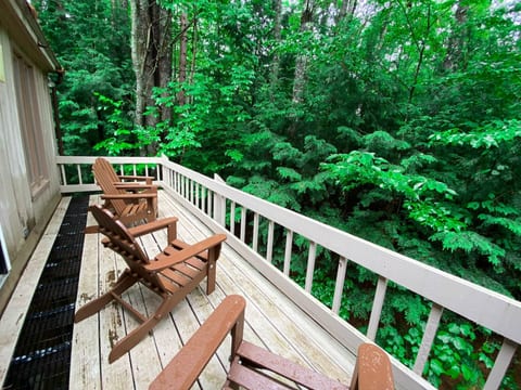 The North Conway Hideaway | 5 minutes to Downtown