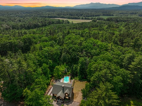 The Blissful Mountain Getaway Cabin | Private Pool