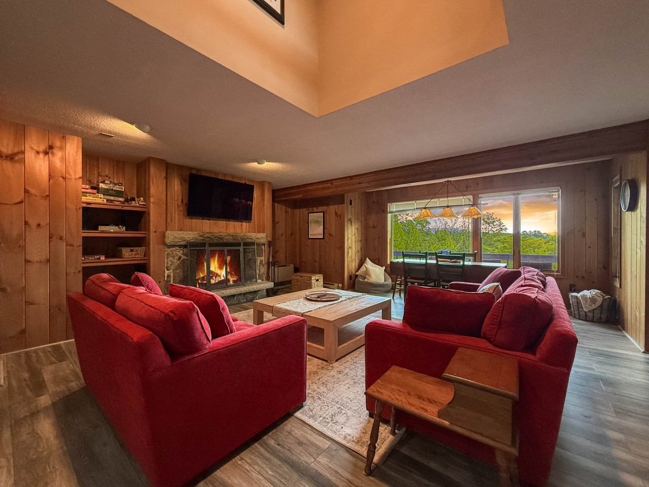 East Ledge Lodge | Views, Pool Table, Spacious