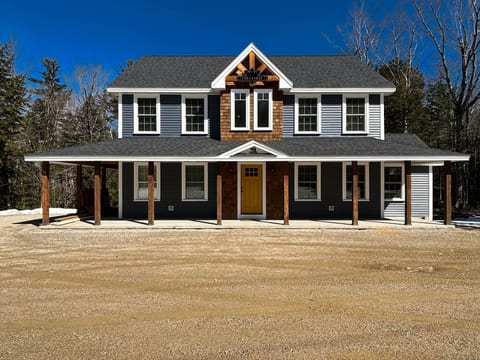 The Oxford House | Custom Built Eidelweiss Getaway