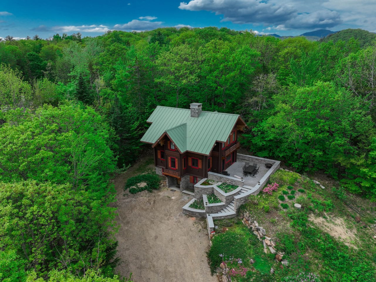 Swiss Alps Chalet in Jackson | Mountain Views + AC