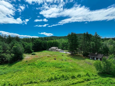 October Farm | 1810 Farmhouse set on 30+ Acres