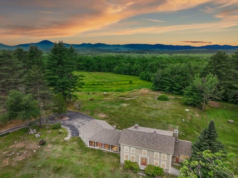 October Farm | 1810 Farmhouse set on 30+ Acres