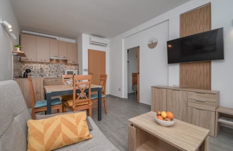 Apartment Maya - Unit 376057-13