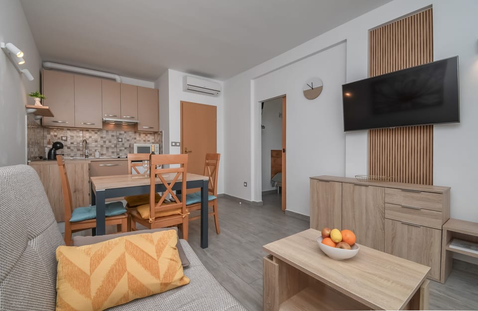 Apartment Maya - Unit 376057-13