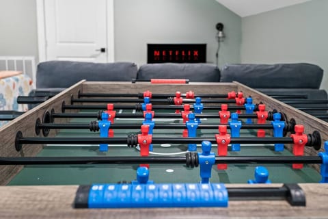 Two King Suites |Sleeps 12 | Game Room | Fire Pit