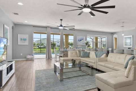Oversized Main Level Great Room