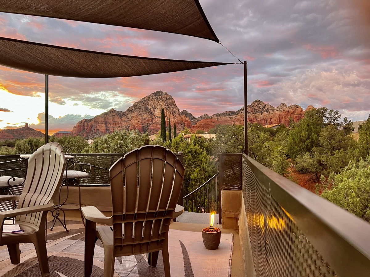 red-rock-leisure-spa-views/