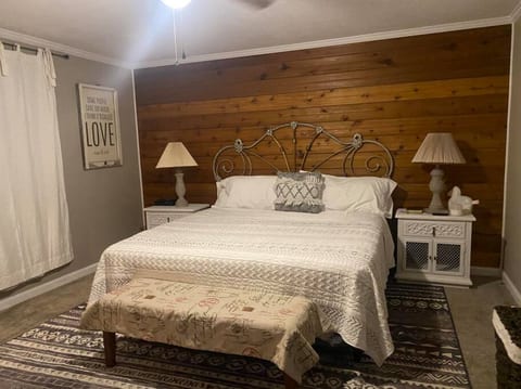 Texas Tranquility: Your Ideal Orange Rental Homes