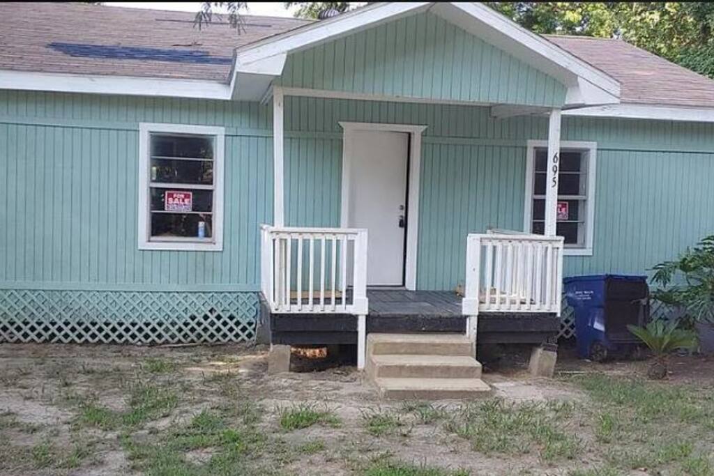 beautiful-home-near-park-museum/