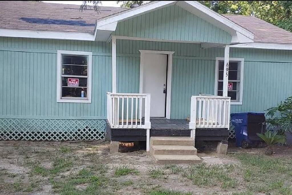 beautiful-home-near-park-museum/