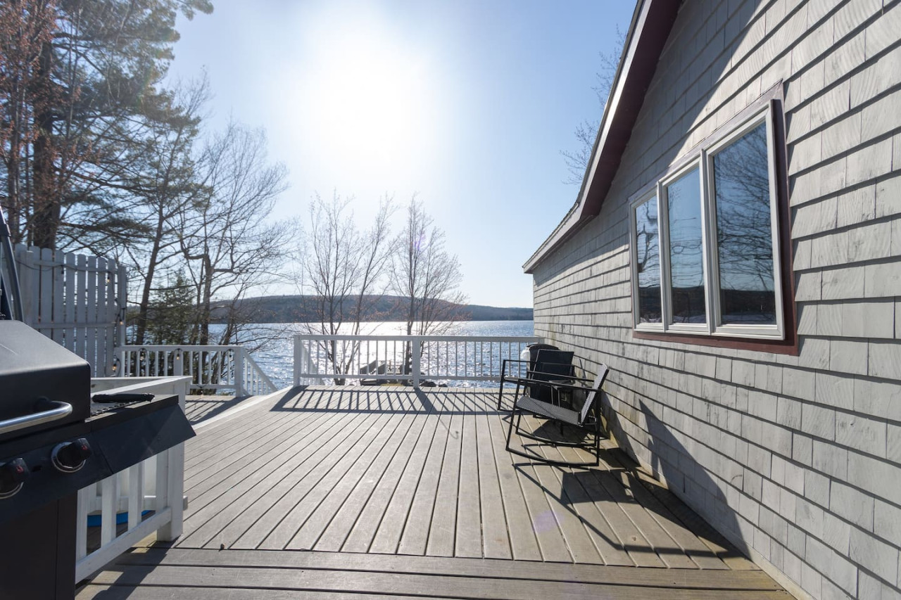 Brewer Lake Retreat | Remodeled 3BR Hideaway - Orrington