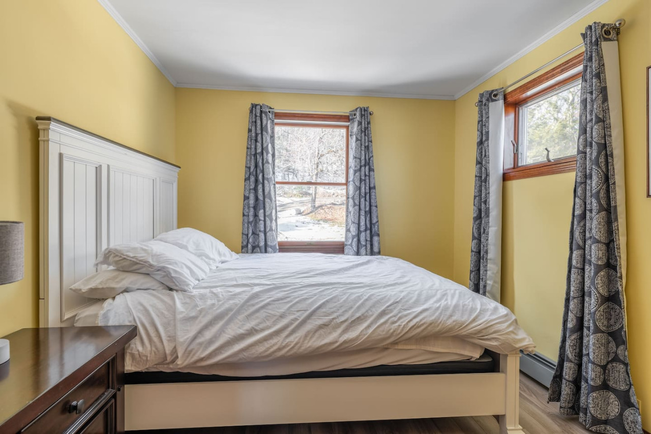 Brewer Lake Retreat | Remodeled 3BR Hideaway - Orrington