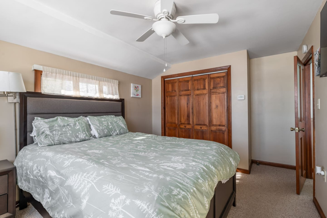 Brewer Lake Retreat | Remodeled 3BR Hideaway - Orrington