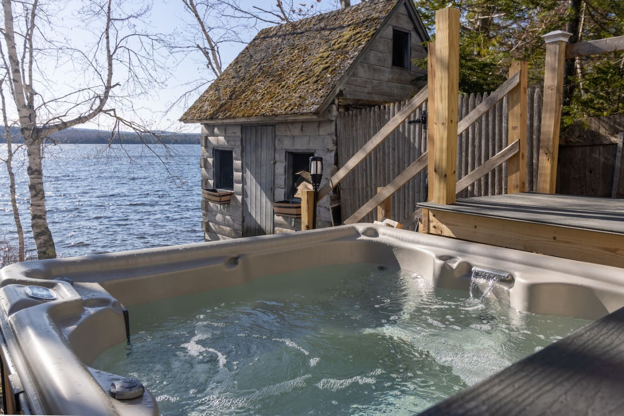 Brewer Lake Retreat | Remodeled 3BR Hideaway - Orrington