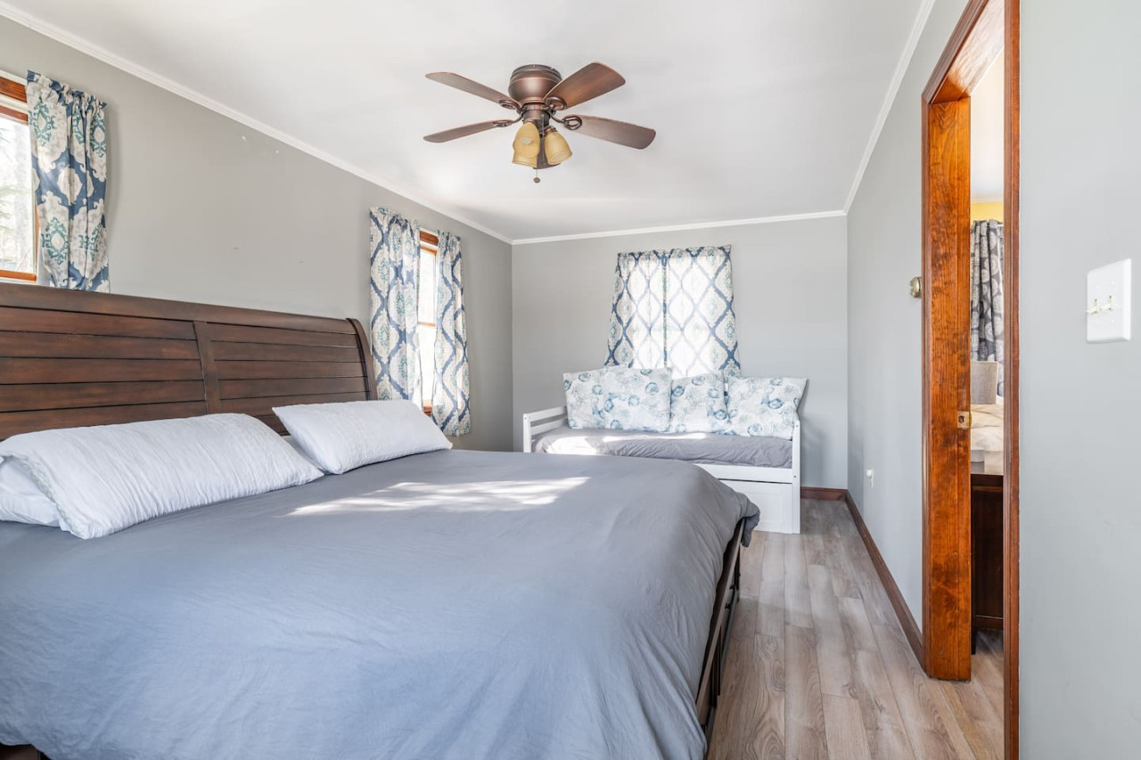 Brewer Lake Retreat | Remodeled 3BR Hideaway - Orrington