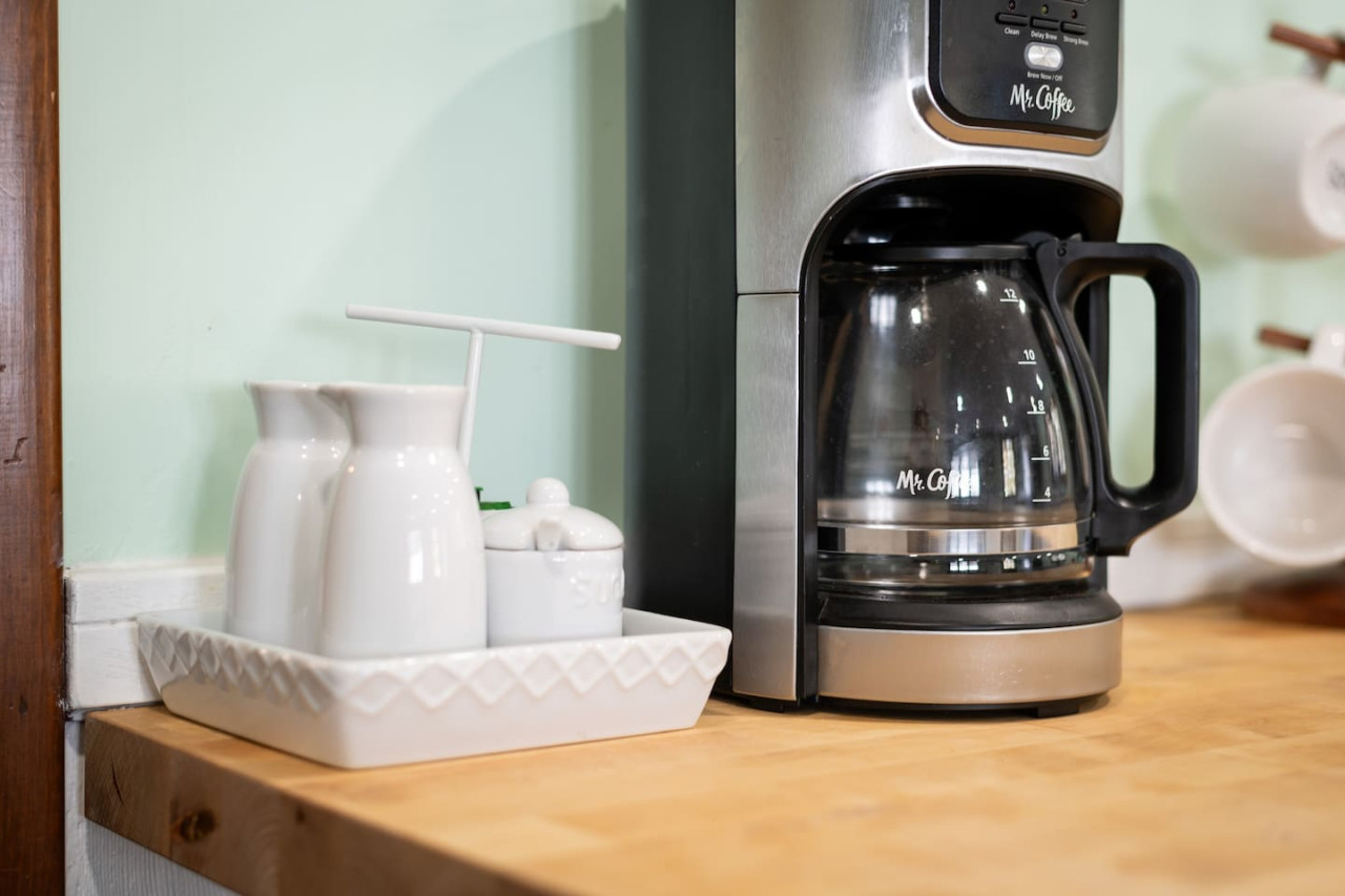 Brewer Lake Retreat | Remodeled 3BR Hideaway - Orrington