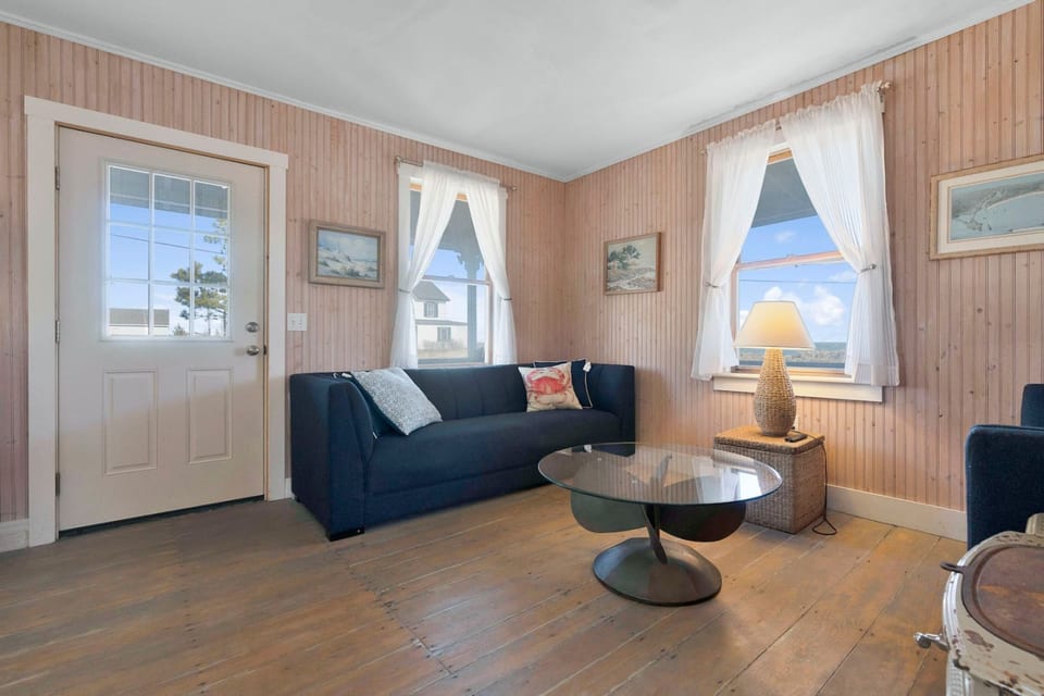 River & Sea Views: Camp Ellis Beach House - Saco
