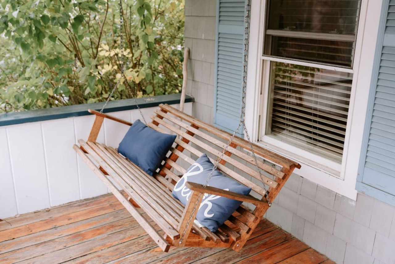 pine-point-beach-getaway-steps-from-the-beach!/