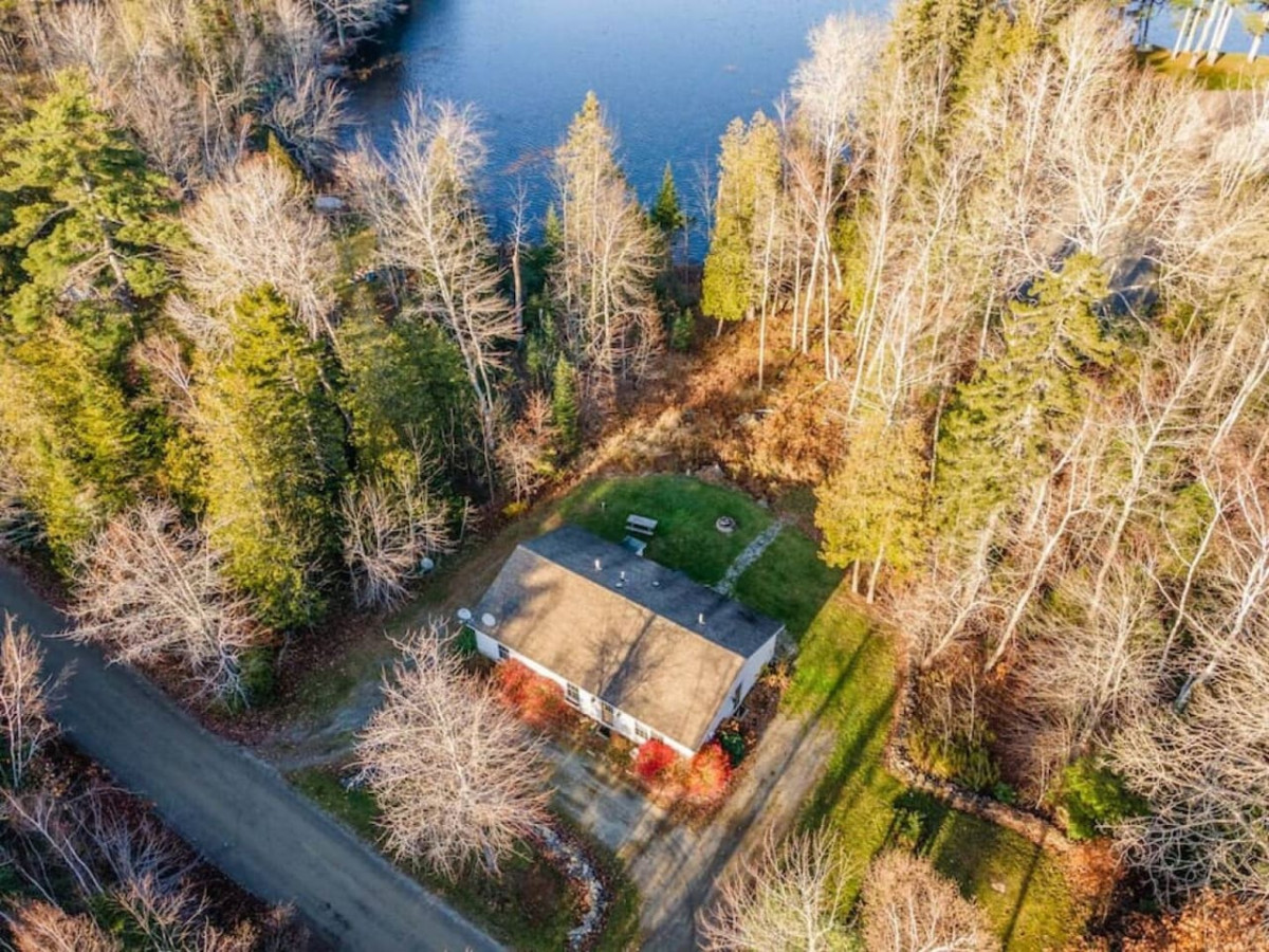 Unwind at Davis Pond | Family-friendly | Sleeps 6 - Holden