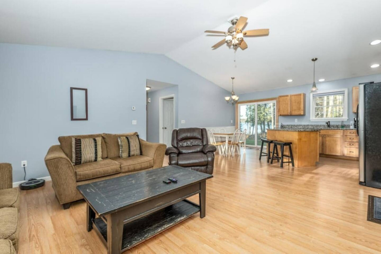 Unwind at Davis Pond | Family-friendly | Sleeps 6 - Holden