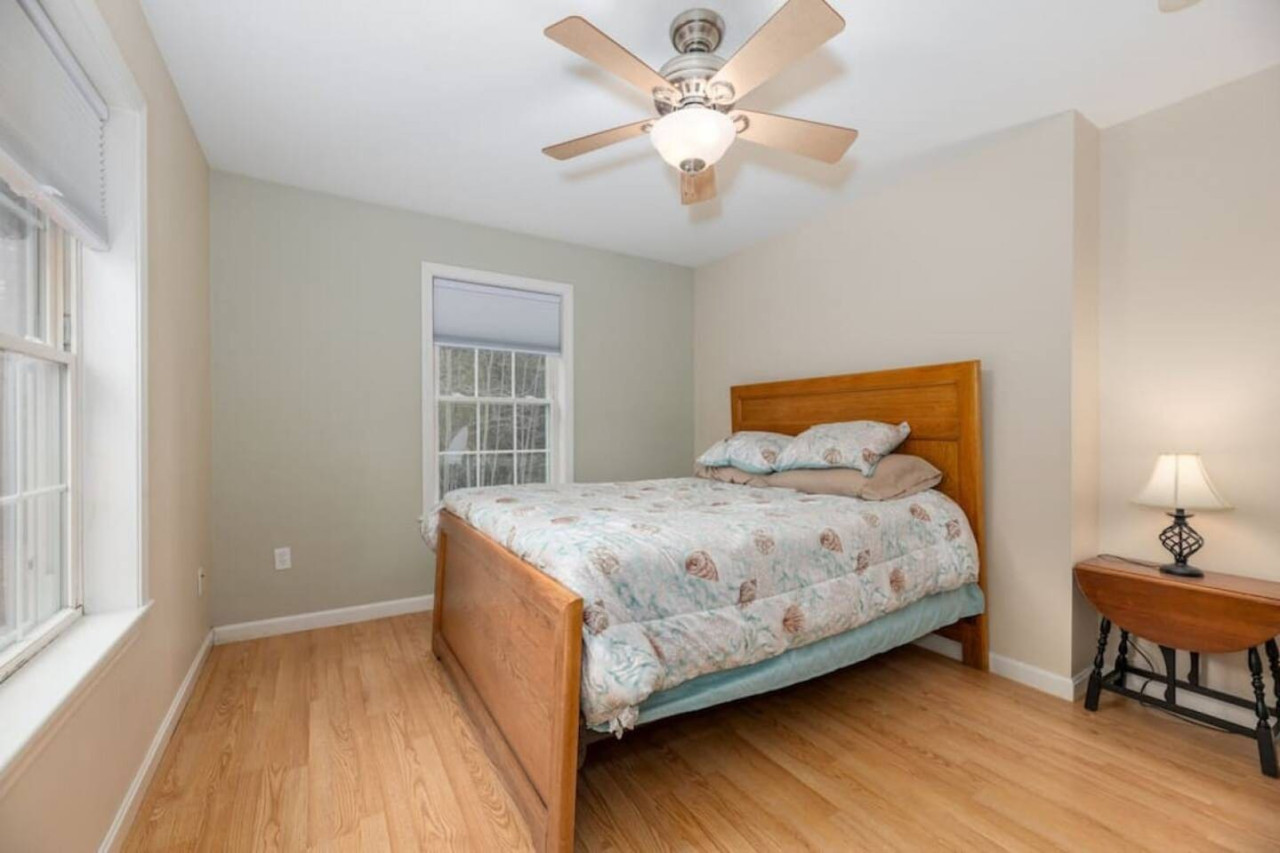 Unwind at Davis Pond | Family-friendly | Sleeps 6 - Holden