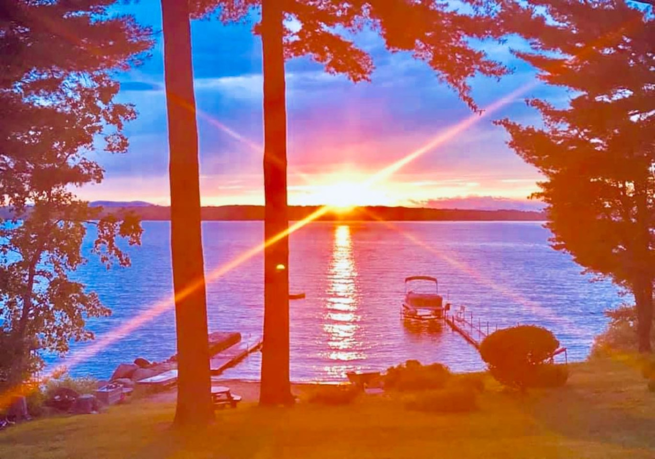 the-pilot-and-plover-lakeside-retreat/