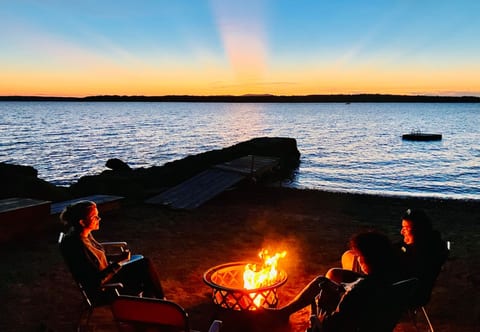 The Pilot & Plover Lakeside Retreat