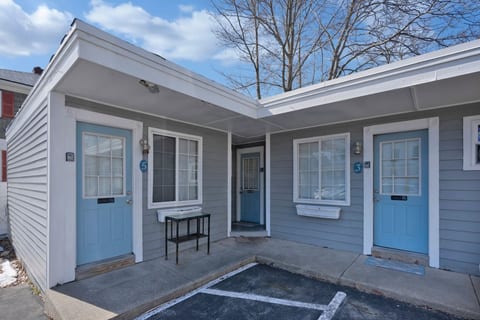 Cozy Motel Suite in Old Orchard Beach