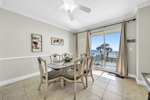Gulf Crest 2nd Floor Condo - Stunning Gulf Views - Huge Balcony